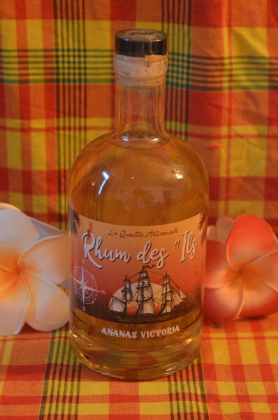 Rhum Arrangé - Ananas Victoria 30° - 70cl
